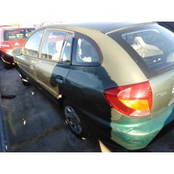 kia rio del año 2002