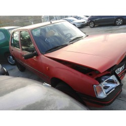 peugeot 205 berlina del año 1998