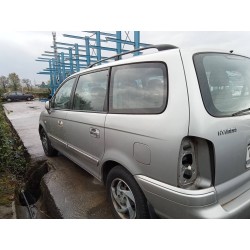 hyundai trajet (fo) del año 2004