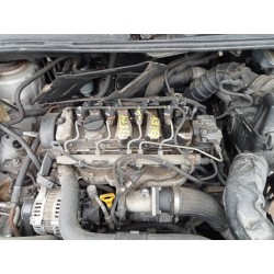 hyundai trajet (fo) del año 2004