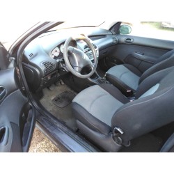 peugeot 206 berlina del año 2004