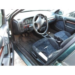 citroen xantia berlina del año 1998