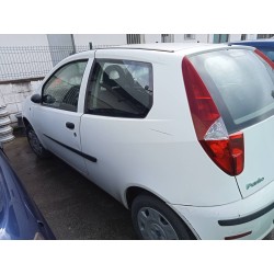 fiat punto berlina (188) del año 2005