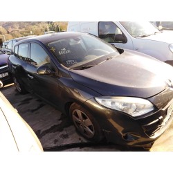 renault megane iii berlina 5 p del año 2010