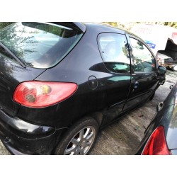 peugeot 206 berlina del año 2003