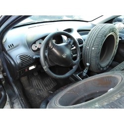 peugeot 206 berlina del año 2003