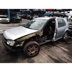 volkswagen golf iv berlina (1j1) del año 2001