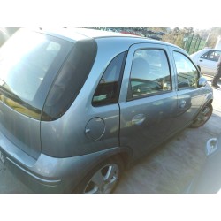 opel corsa c del año 2004