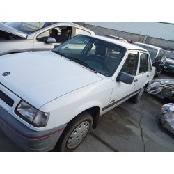 opel corsa a del año 1992