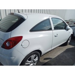 opel corsa d del año 2009