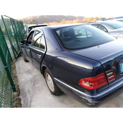 mercedes clase e (w210) berlina diesel del año 1999