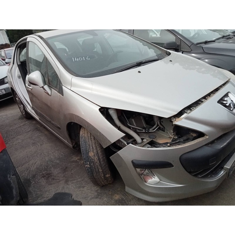 peugeot 308 del año 2010