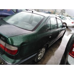 nissan primera berlina (p11) del año 1996