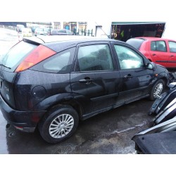 ford focus berlina (cak) del año 2000