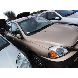 kia rio del año 2003