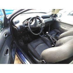 peugeot 206 berlina del año 2003