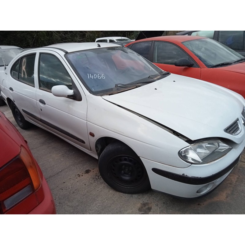 renault megane i fase 2 classic (la..) del año 2001