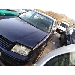 volkswagen bora berlina (1j2) del año 2001