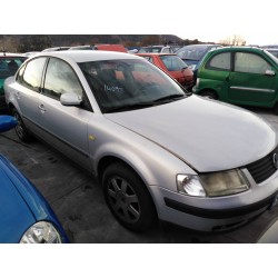 volkswagen passat berlina (3b2) del año 1999