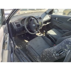 seat ibiza (6k1) del año 2001