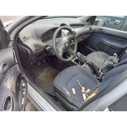 peugeot 206 berlina del año 1999