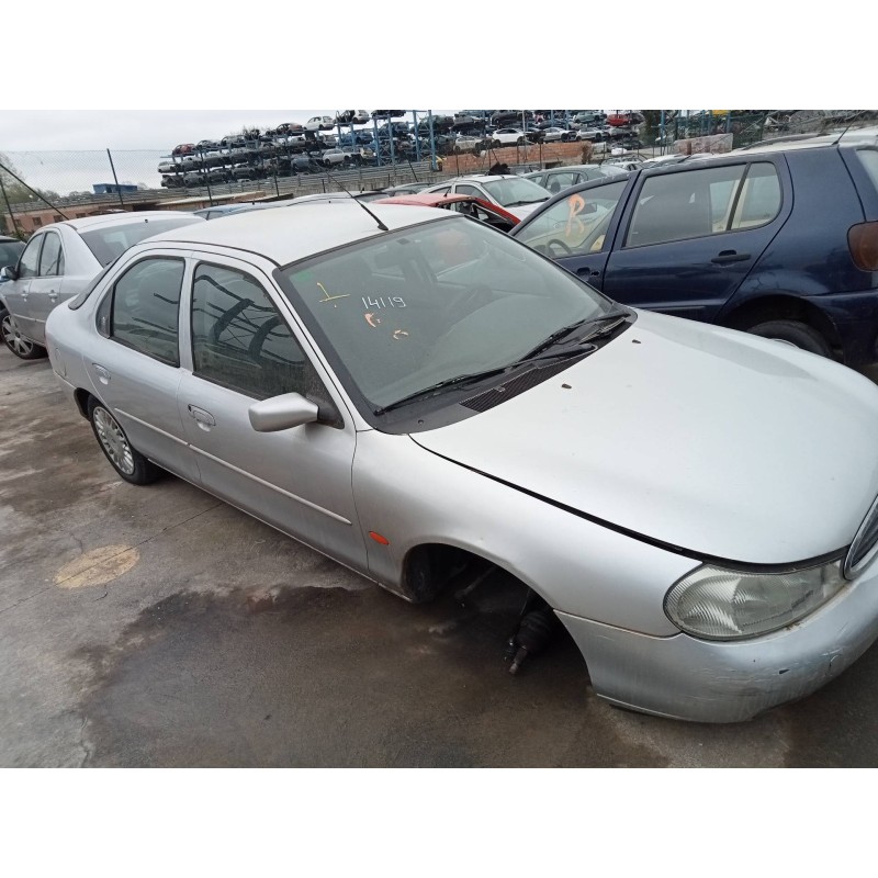 ford mondeo berlina (gd) del año 2000