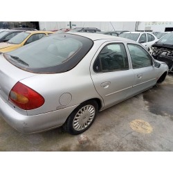ford mondeo berlina (gd) del año 2000