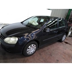 volkswagen golf v berlina (1k1) del año 2004