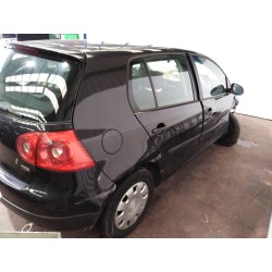 volkswagen golf v berlina (1k1) del año 2004
