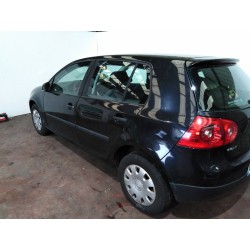 volkswagen golf v berlina (1k1) del año 2004