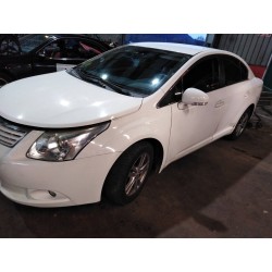 toyota avensis (t27) del año 2009