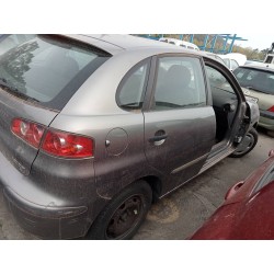 seat ibiza (6l1) del año 2003