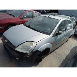ford fiesta (cbk) del año 2004