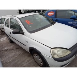 opel corsa c del año 2001