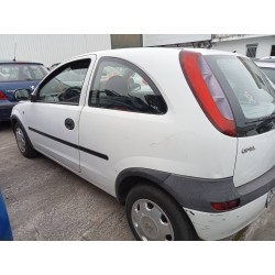 opel corsa c del año 2001