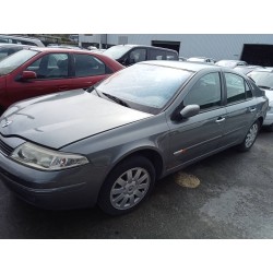 renault laguna ii (bg0) del año 2001