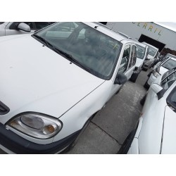 citroen saxo del año 2001