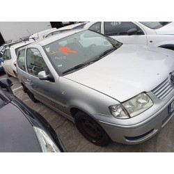 volkswagen polo berlina (6n2) del año 2001