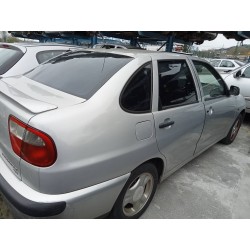 seat cordoba berlina (6k2) del año 2001