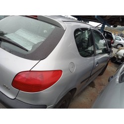 peugeot 206 berlina del año 1999