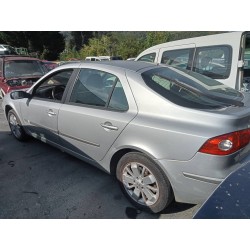 renault laguna ii (bg0) del año 2006