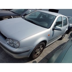 volkswagen golf iv berlina (1j1) del año 1999