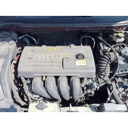 toyota avensis berlina (t25) del año 2003