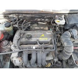 ford focus berlina (cak) del año 1999