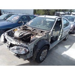 renault megane i fase 2 berlina (ba0) del año 2001