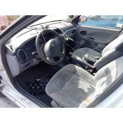 renault megane i fase 2 berlina (ba0) del año 2001