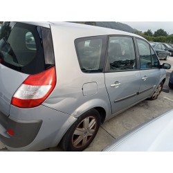 renault scenic ii del año 2005