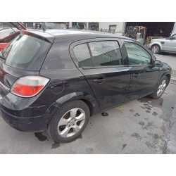 opel astra h berlina del año 2005