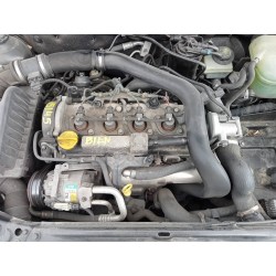 opel astra h berlina del año 2005