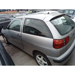 seat ibiza (6k1) del año 2002